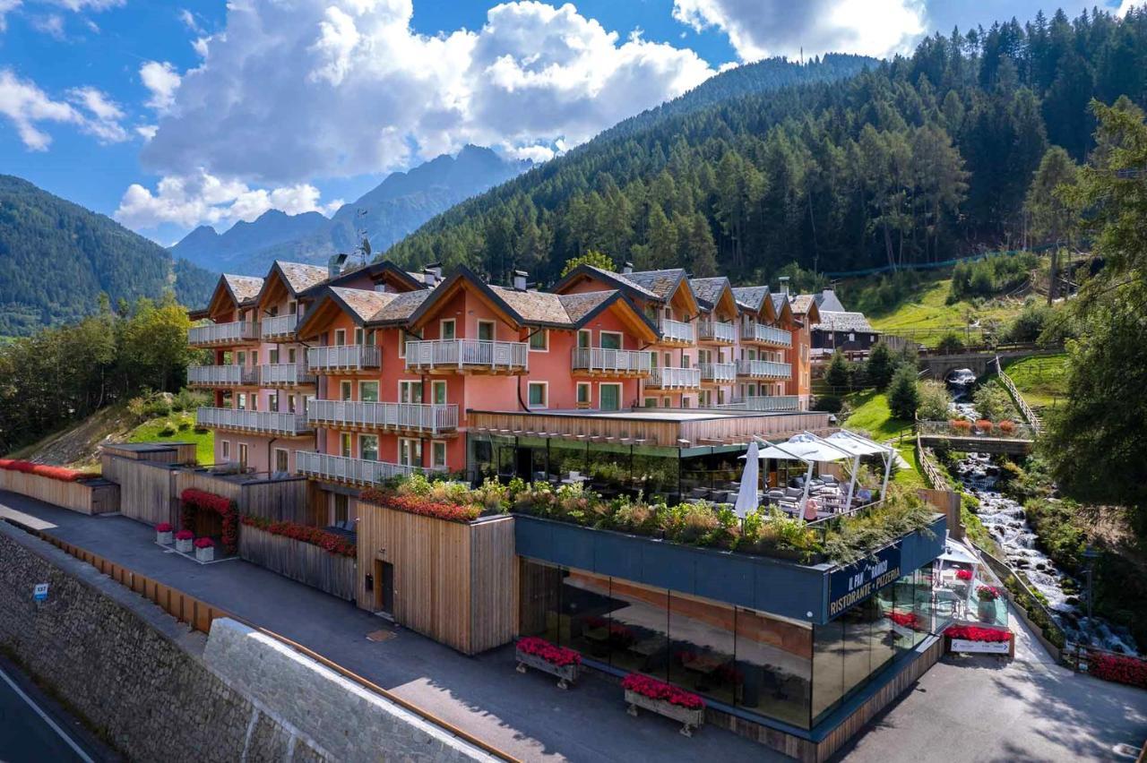 Residence Adamello Resort Понте ди Леньо Екстериор снимка